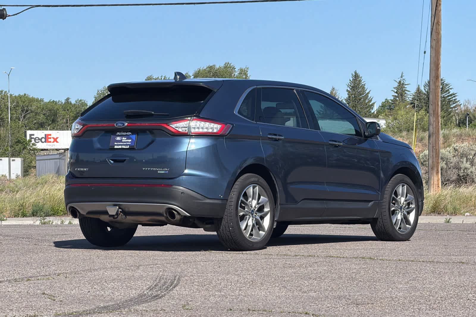 Certified 2018 Ford Edge Titanium w/ Equipment Group 302A AWD/4WD image 2
