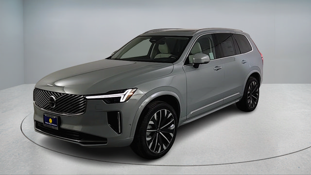 New 2026 Volvo XC90 B6 Ultra w/ Protection Package AWD/4WD image 3