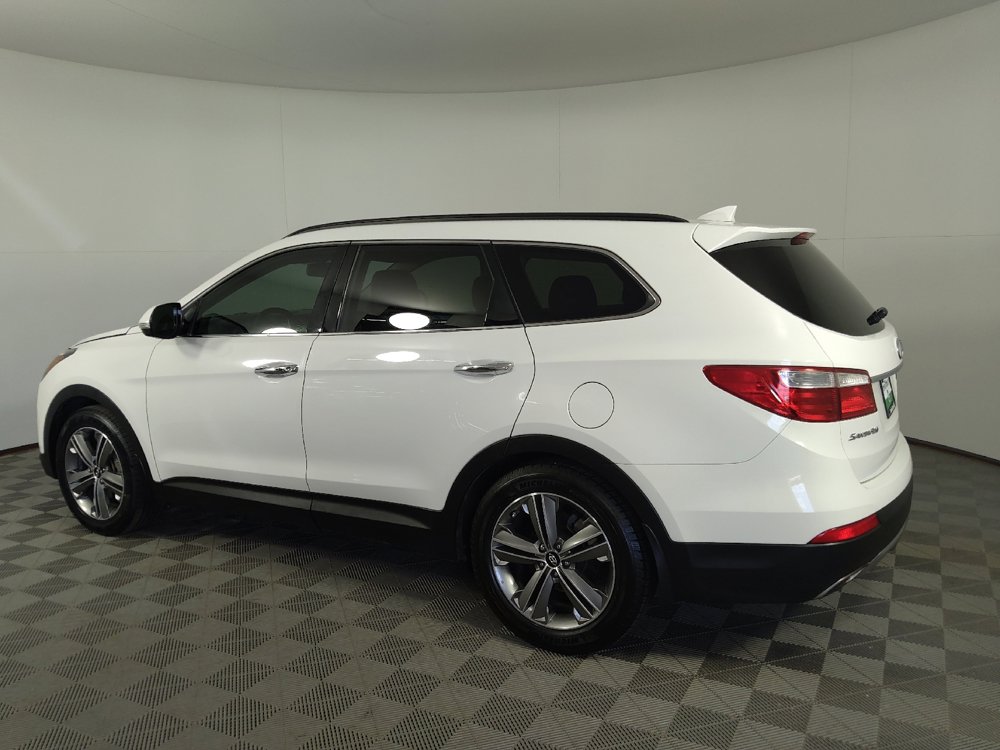 Used 2015 Hyundai Santa Fe GLS w/ Option Group 02 FWD image 3