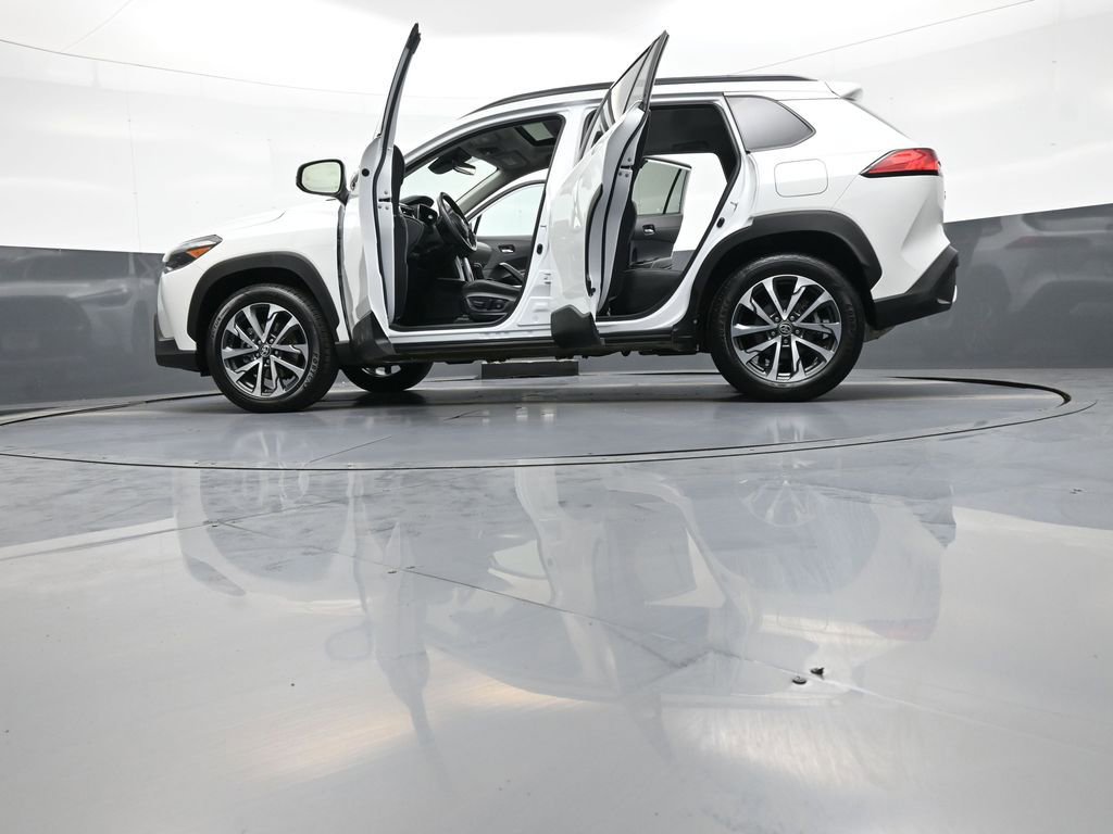 Certified 2023 Toyota Corolla Cross XLE w/ Convenience Package AWD/4WD image 49