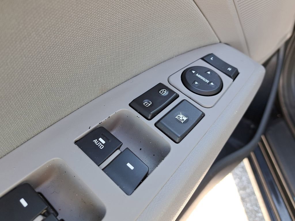 Used 2017 Hyundai Elantra SE w/ SE A/T Tech Package 03 image 13