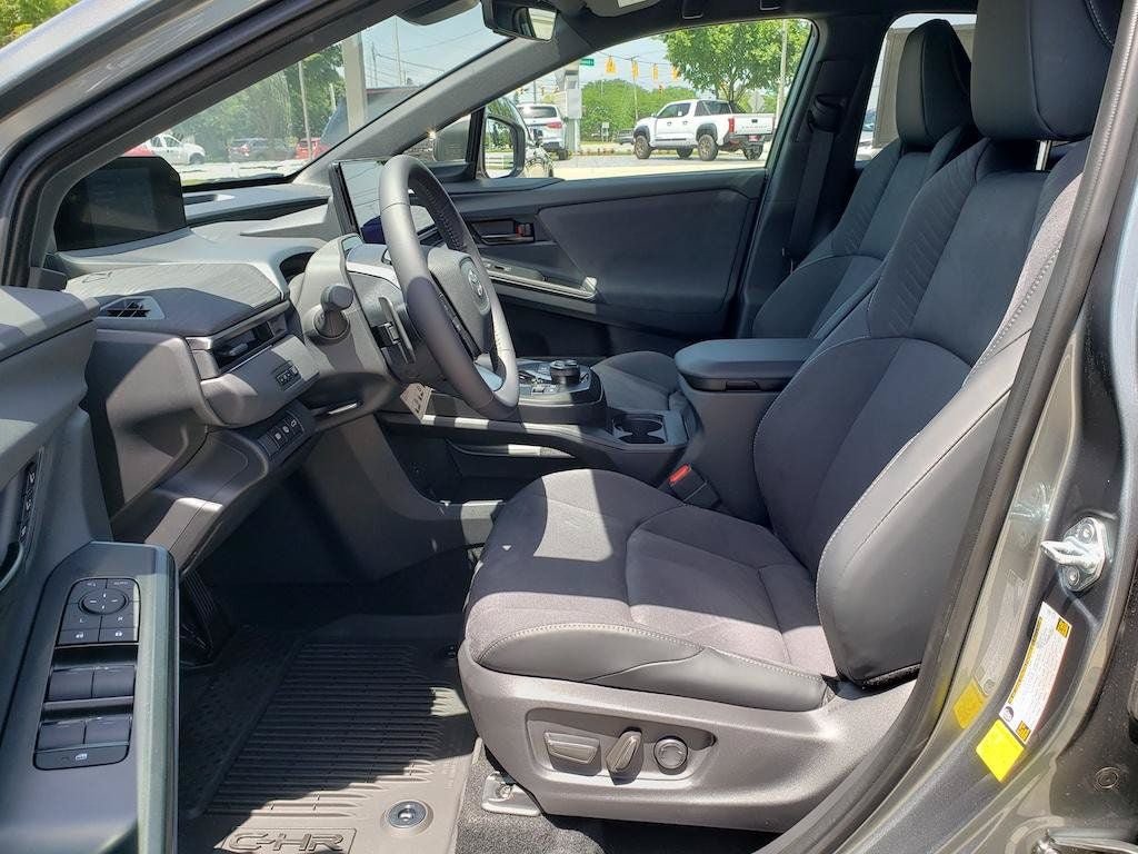 New 2026 Toyota C-HR AWD/4WD image 10