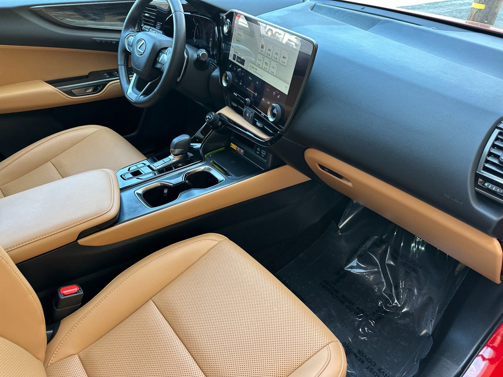 Used 2025 Lexus NX 350h AWD w/ Accessory Package (P5) image 18