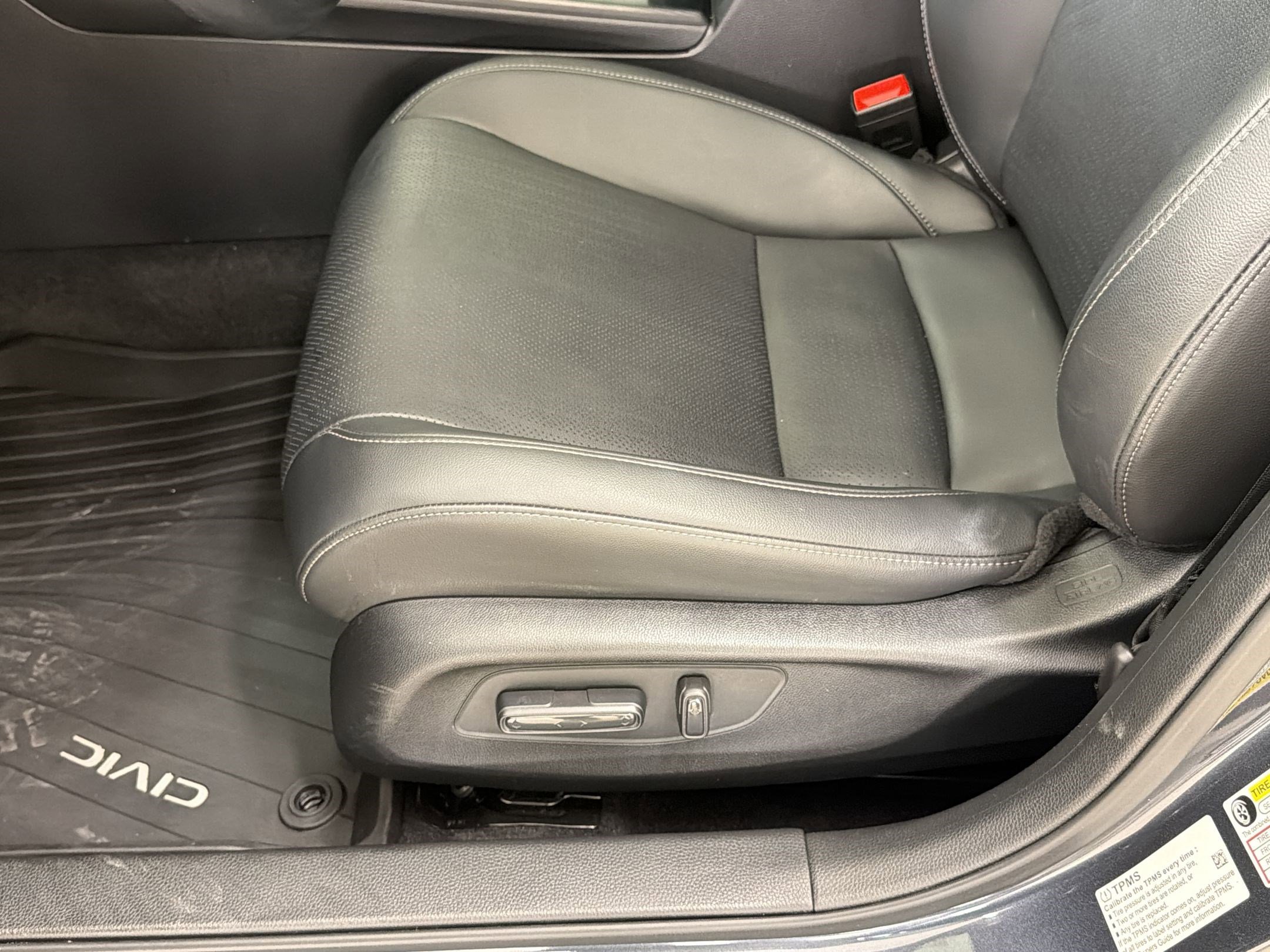 Certified 2023 Honda Civic Touring image 14