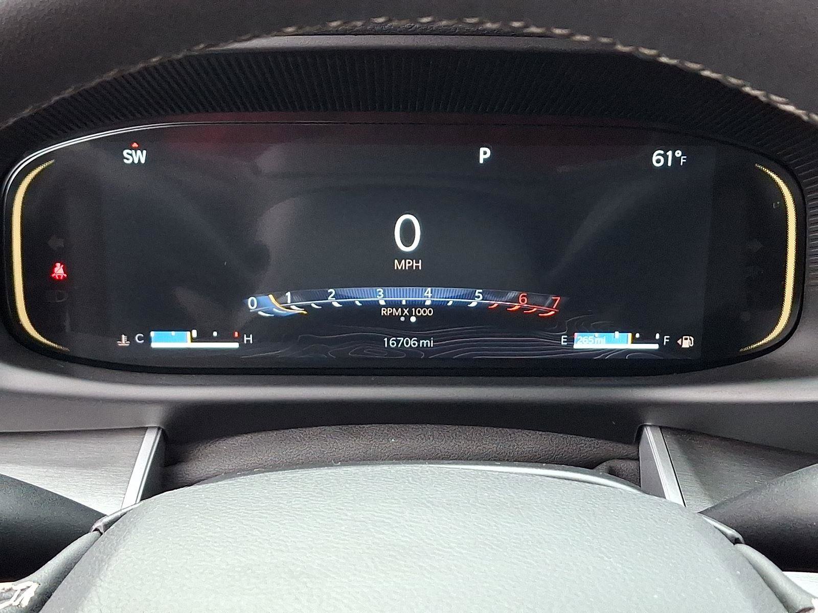 Certified 2025 Jeep Wagoneer 4WD image 23