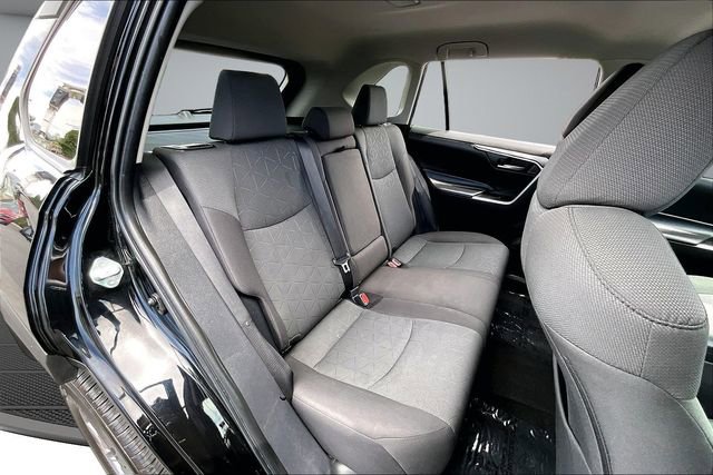 Used 2023 Toyota RAV4 XLE FWD image 25