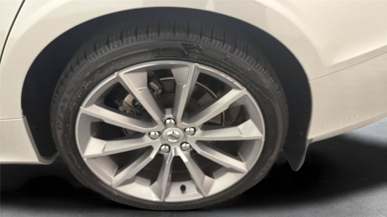 Used 2019 Volvo S60 T5 Momentum w/ Multimedia Package FWD image 24