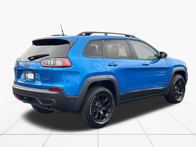 Used 2022 Jeep Cherokee Trailhawk w/ Trailer Tow Group AWD/4WD image 6