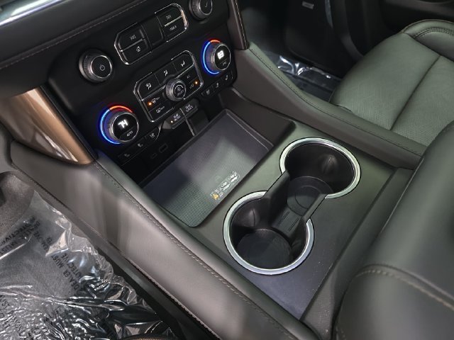 Used 2023 Chevrolet Tahoe High Country AWD/4WD image 25