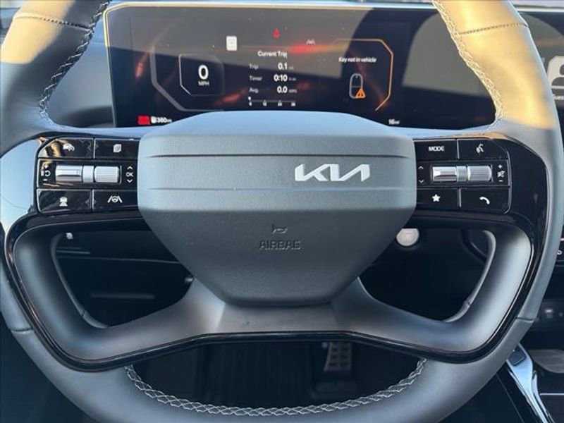 New 2026 Kia Sorento SX image 18