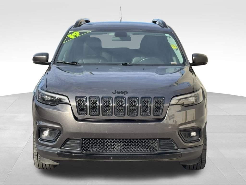 Used 2019 Jeep Cherokee Altitude image 30