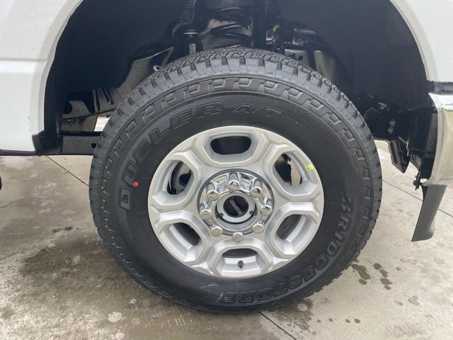 New 2026 Ford F250 XLT w/ XLT Premium Package image 31