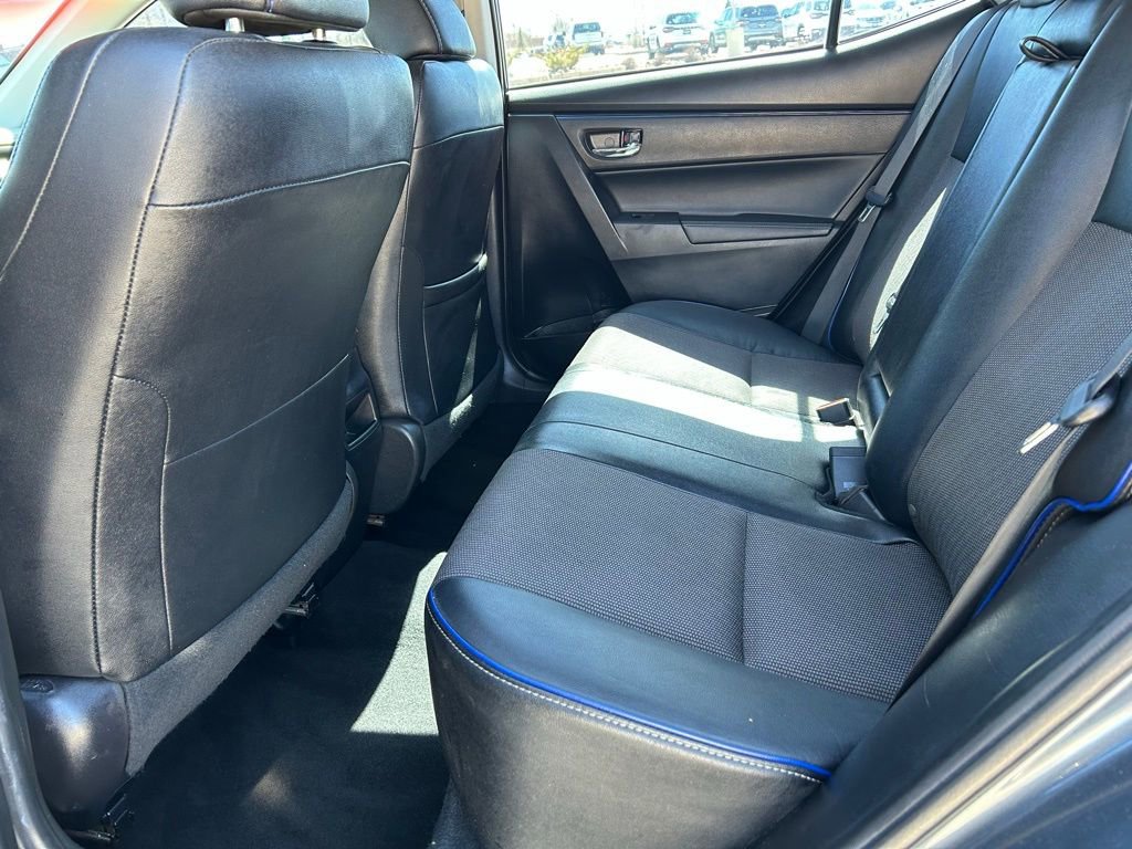 Used 2018 Toyota Corolla SE image 25