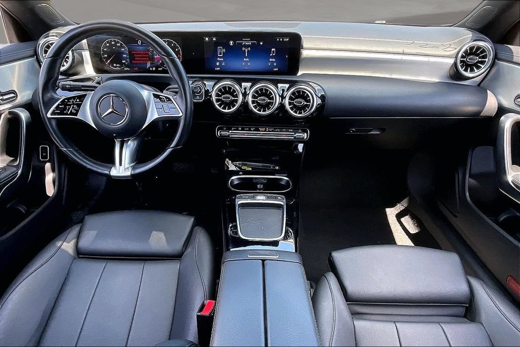 Used 2025 Mercedes-Benz CLA 250 4MATIC image 7