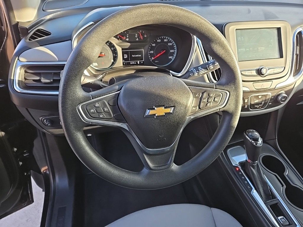 Used 2018 Chevrolet Equinox LT image 48