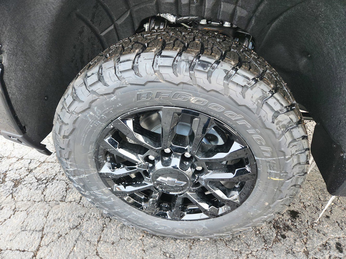 New 2026 Chevrolet Silverado 2500 LTZ w/ LTZ Plus Package image 33