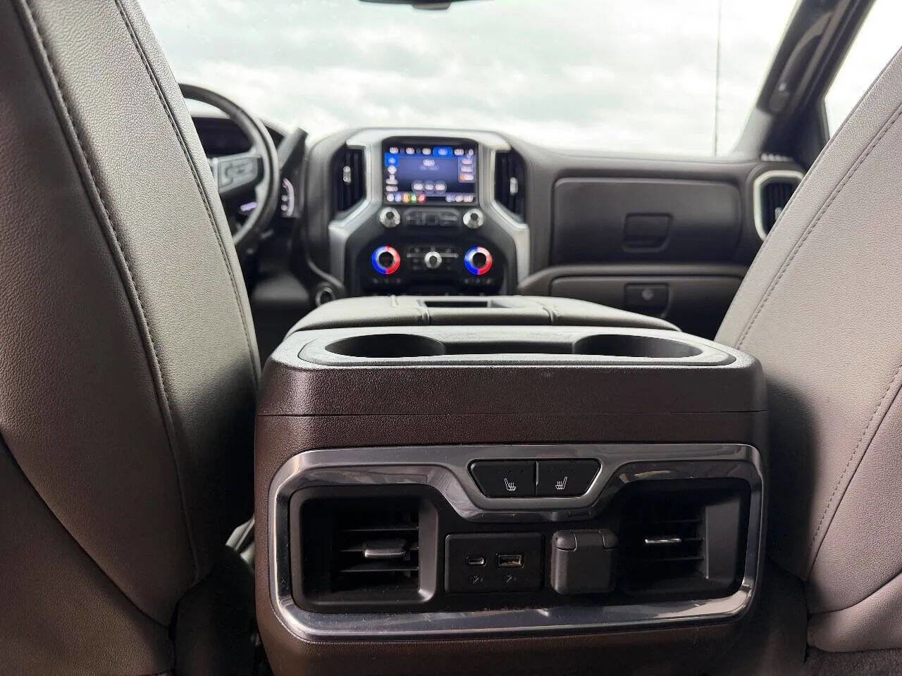 Used 2021 GMC Sierra 2500 SLT w/ SLT Premium Package image 19