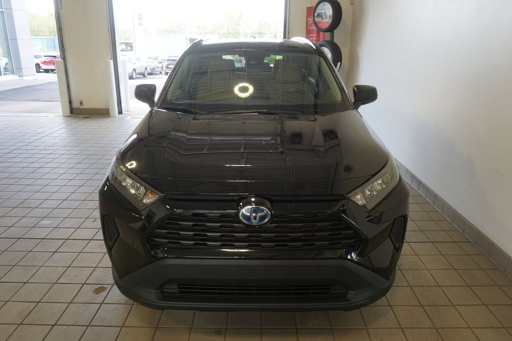 Used 2022 Toyota RAV4 LE AWD/4WD image 12