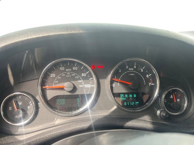 Used 2015 Jeep Wrangler Unlimited Sahara w/ Max Tow Package image 14