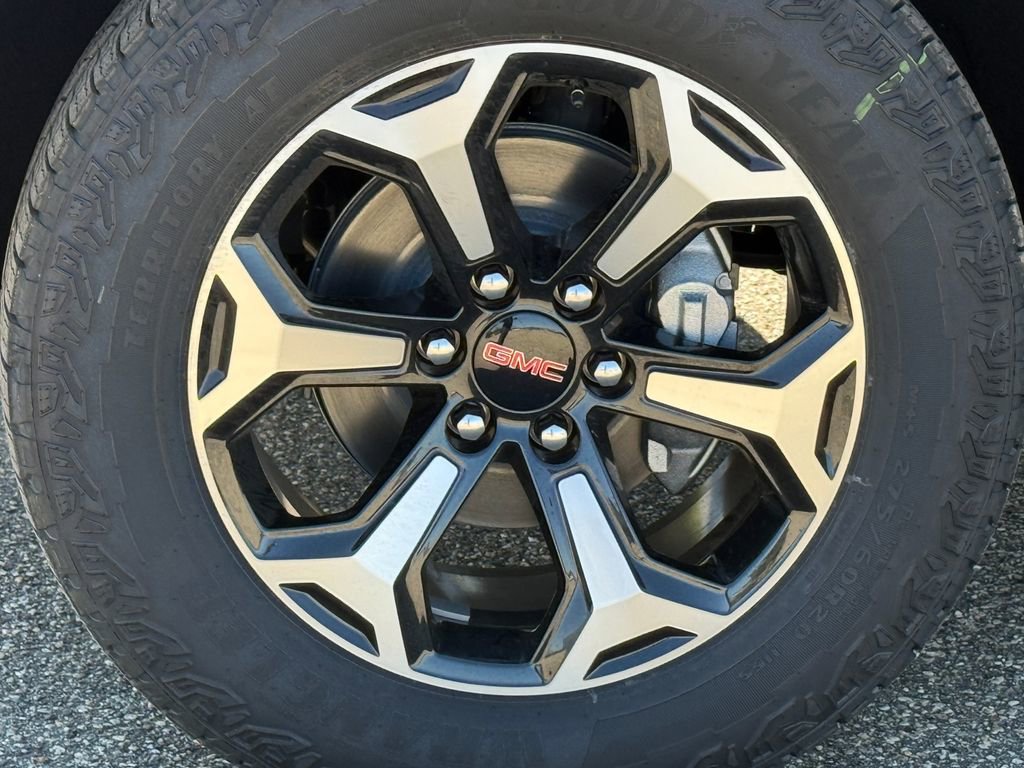 New 2026 GMC Yukon AT4 image 9