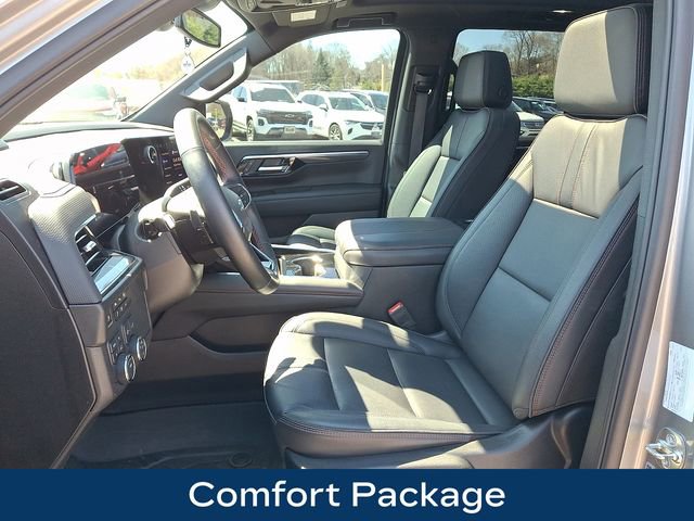 Used 2025 Chevrolet Tahoe RST w/ Comfort Package image 2