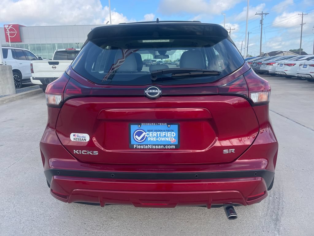 Certified 2024 Nissan Kicks SR w/ SR Premium Package FWD image 4