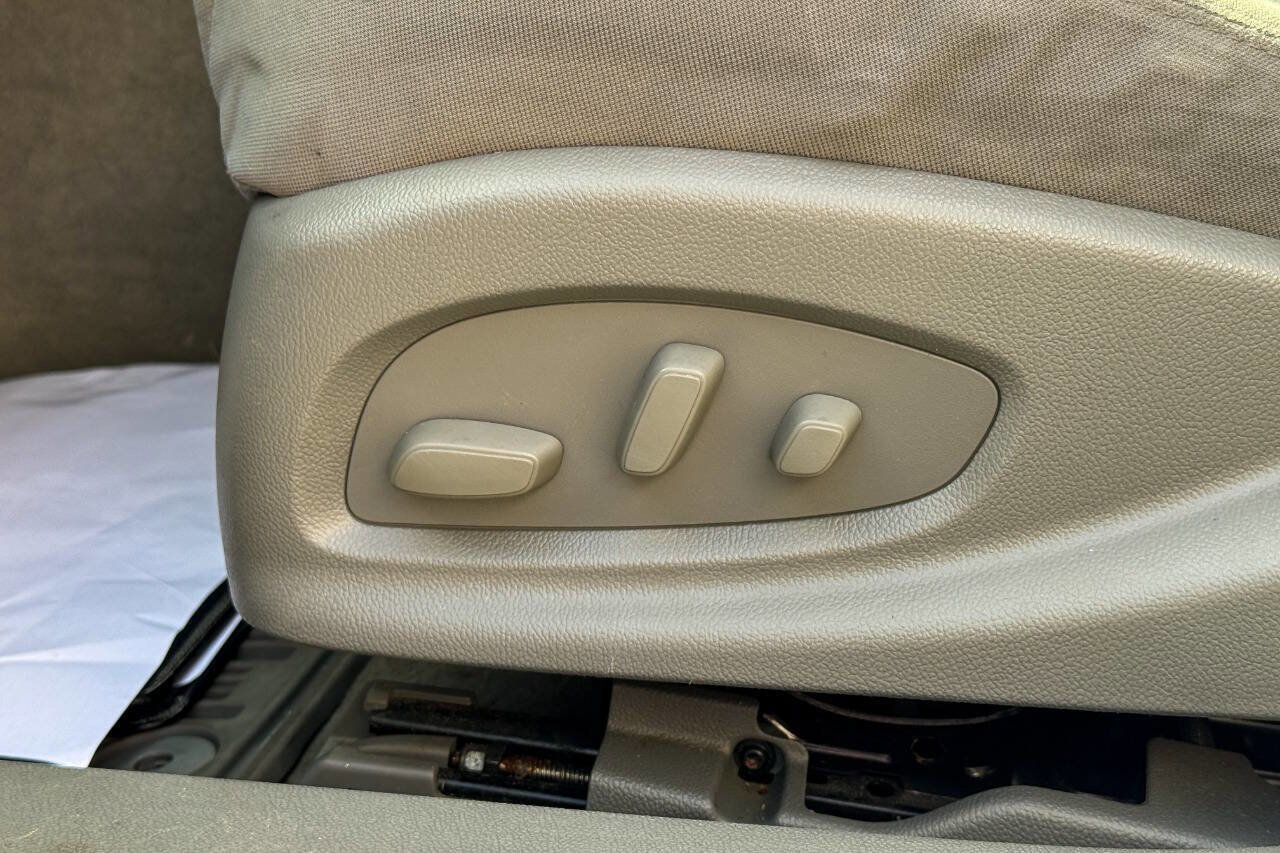 Used 2017 Chevrolet Impala LS image 21