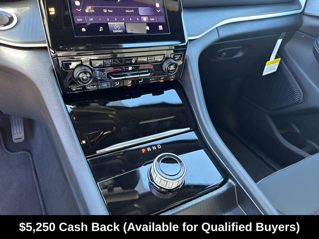 New 2025 Jeep Grand Cherokee Laredo X w/ Luxury Tech Group I RWD image 39