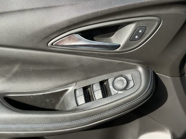 Used 2026 Buick Encore GX Sport Touring w/ Advanced Technology Package FWD image 22