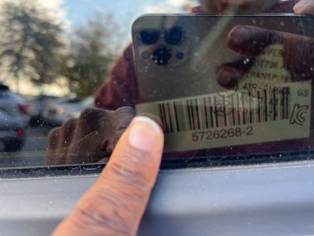 Used 2025 Chevrolet Trax LS image 9