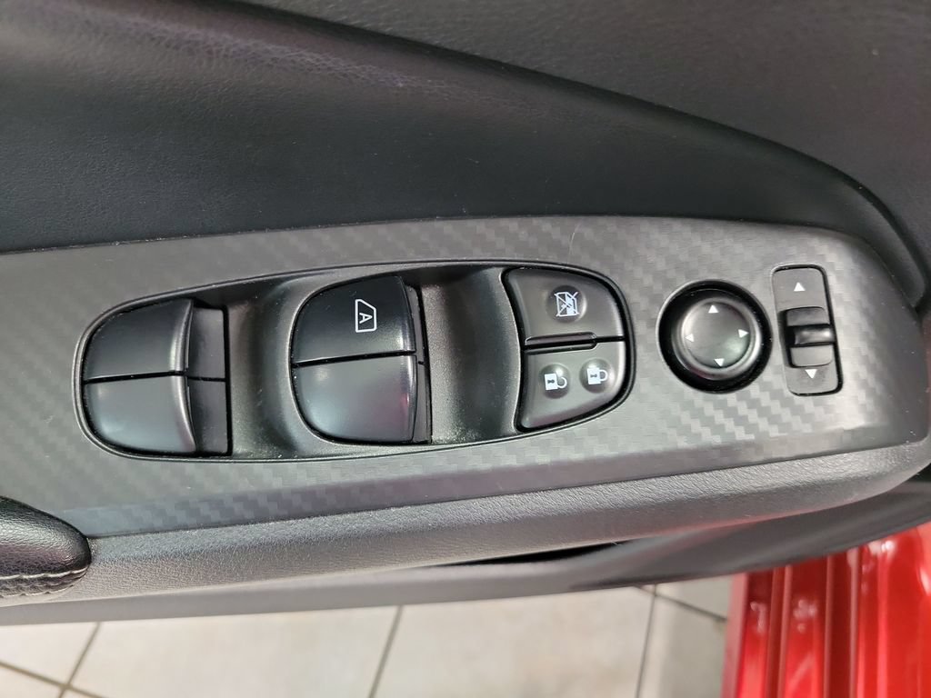 Used 2024 Nissan Altima 2.5 SV FWD image 29