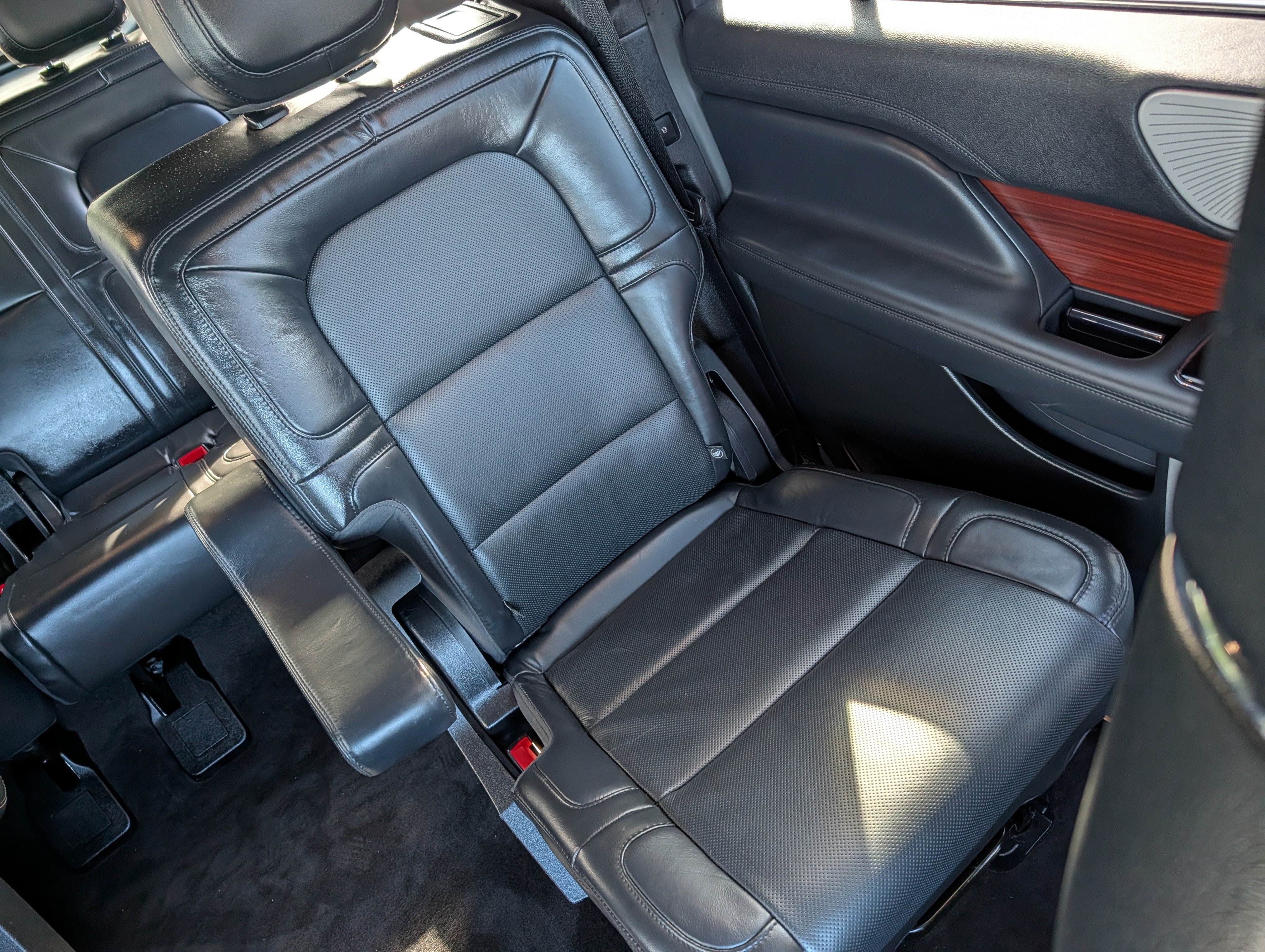 Used 2022 Lincoln Navigator L Reserve AWD/4WD image 14