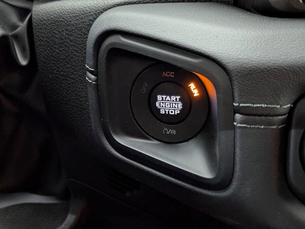 New 2025 Jeep Wrangler Unlimited Rubicon 392 image 26