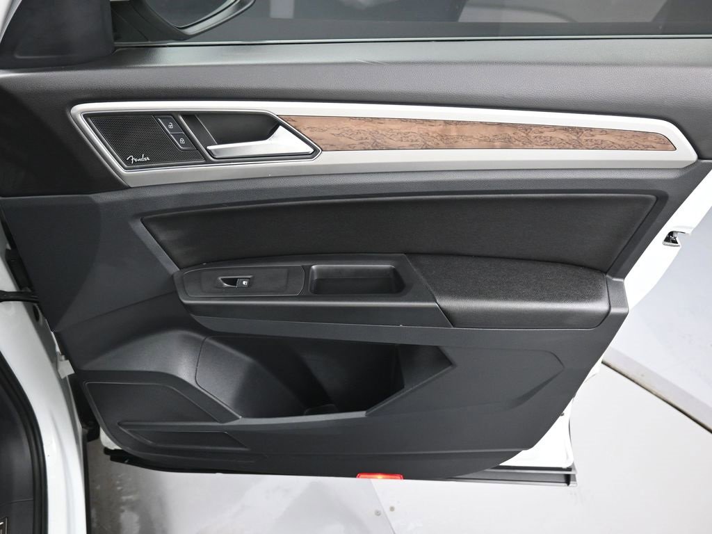 Used 2018 Volkswagen Atlas SEL Premium image 38