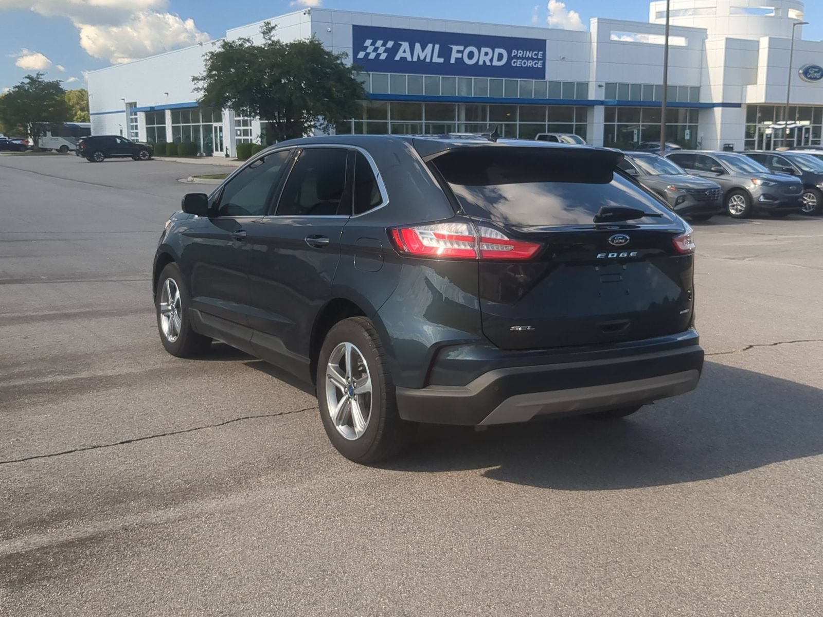 Used 2022 Ford Edge SEL w/ Convenience Package AWD/4WD image 5