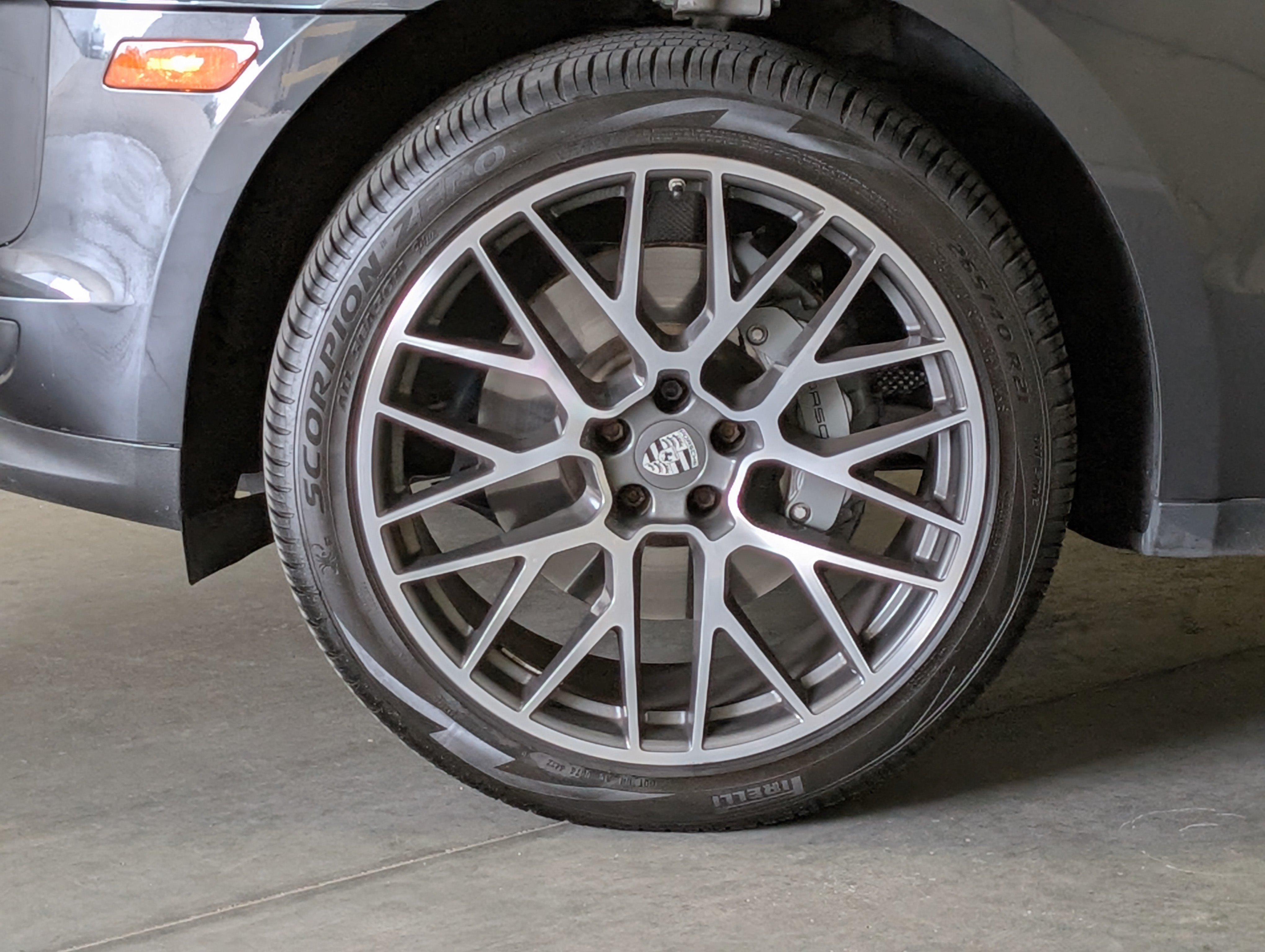 Certified 2021 Porsche Macan S AWD/4WD image 15