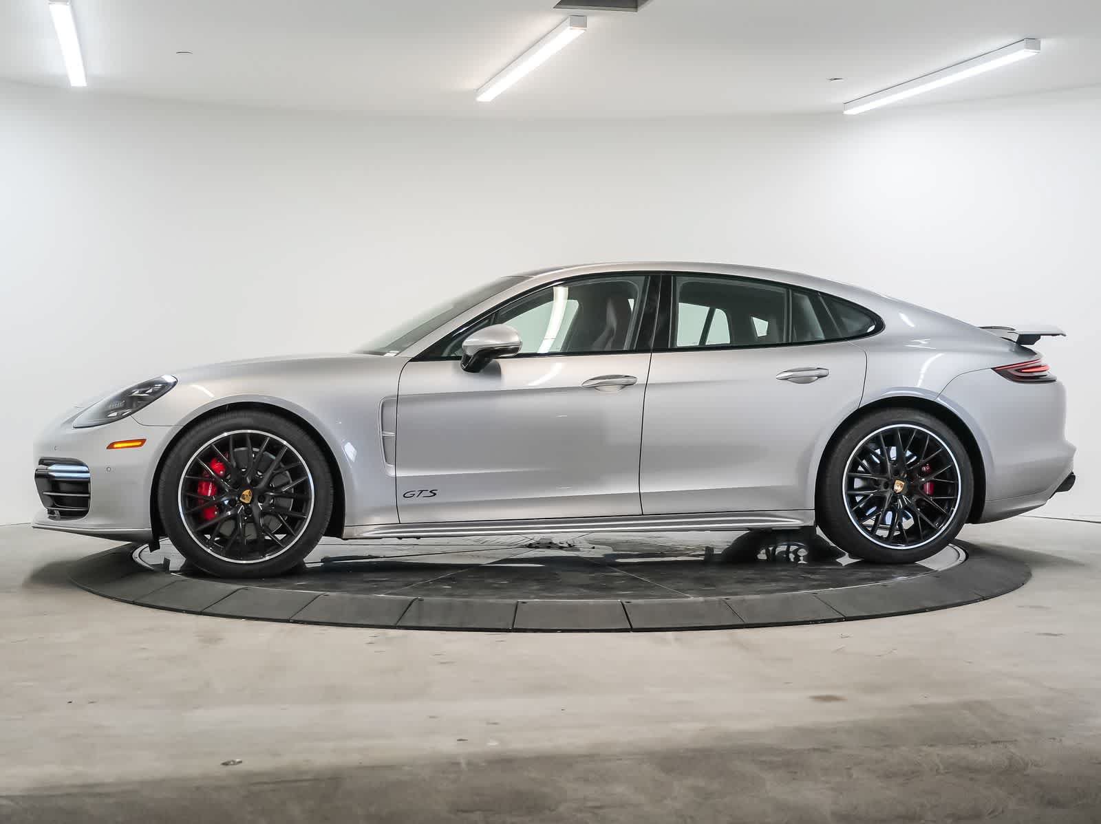 Certified 2020 Porsche Panamera GTS AWD/4WD image 2