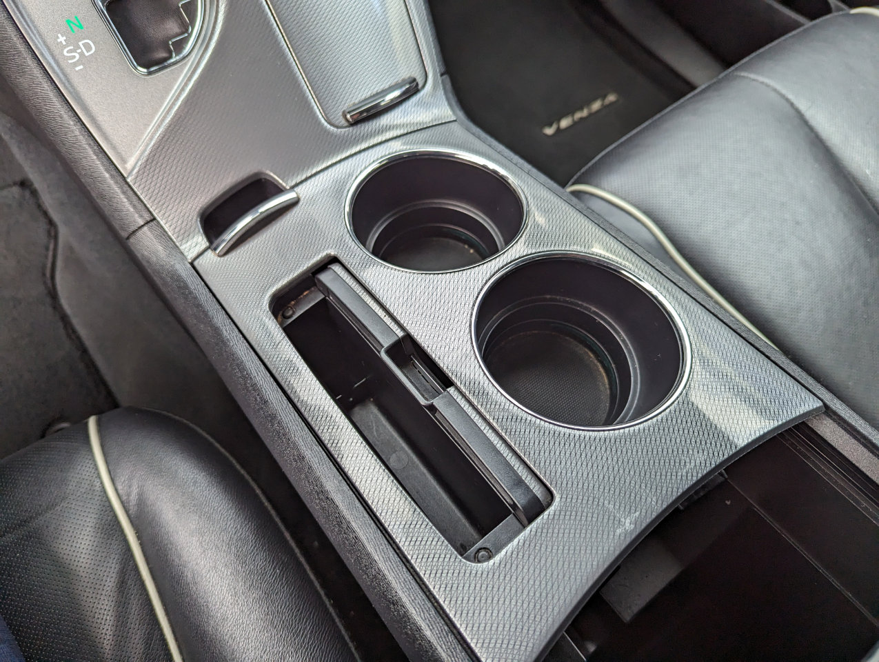 Used 2014 Toyota Venza Limited image 27