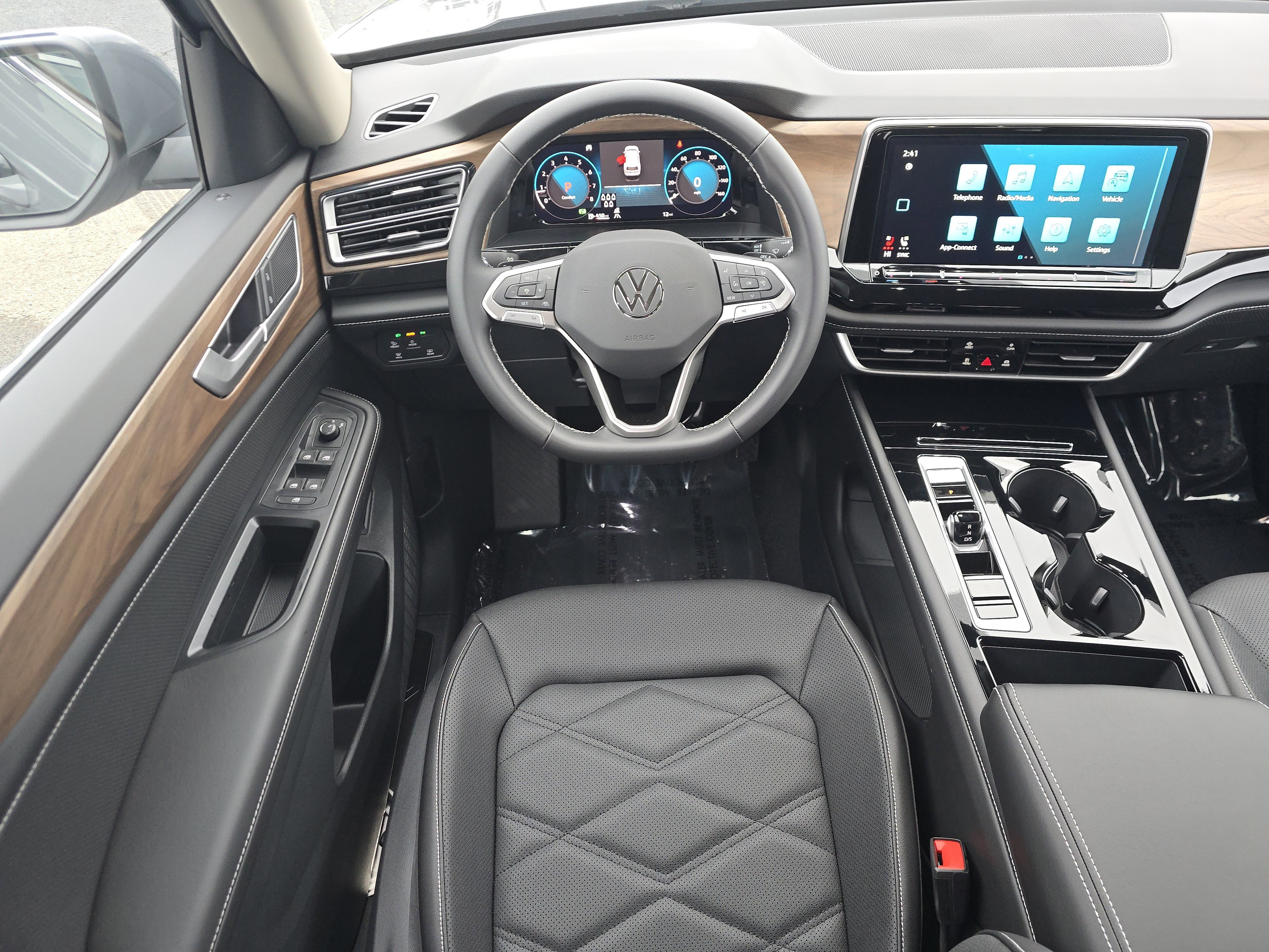 New 2026 Volkswagen Atlas SE image 20