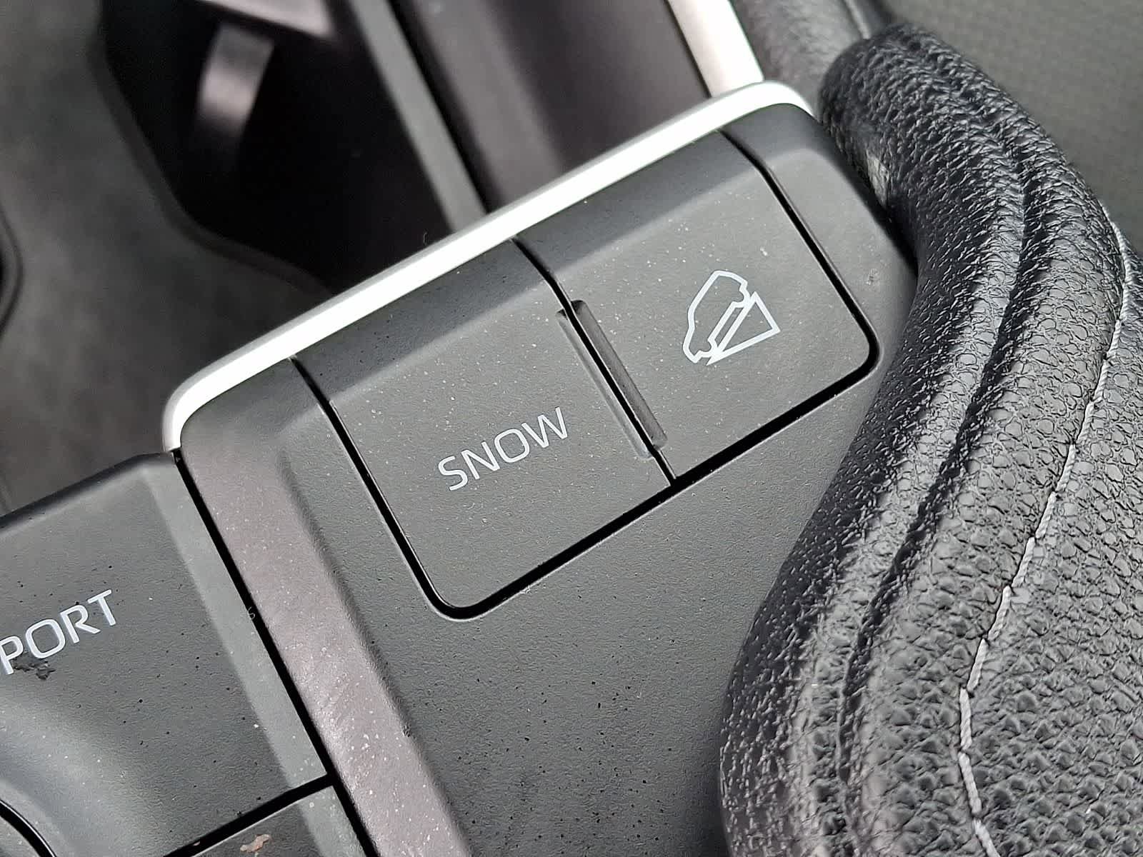 Certified 2024 Toyota Grand Highlander AWD image 29