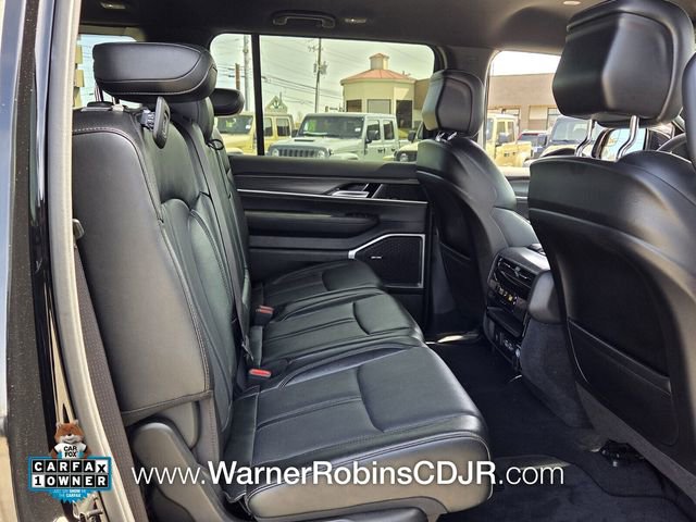 Used 2024 Jeep Wagoneer Series II w/ Flexible Seating Group image 17