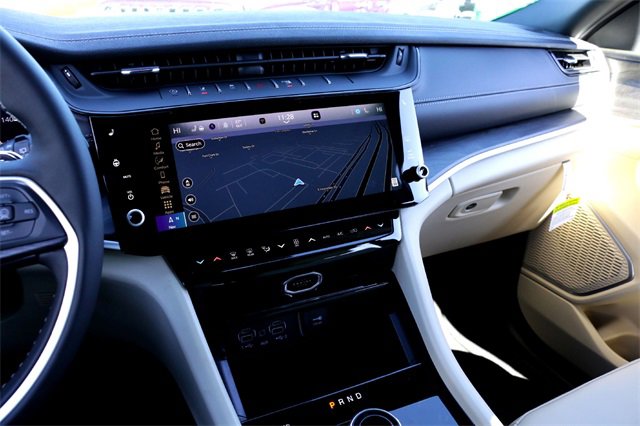 New 2026 Jeep Grand Cherokee L Limited image 13