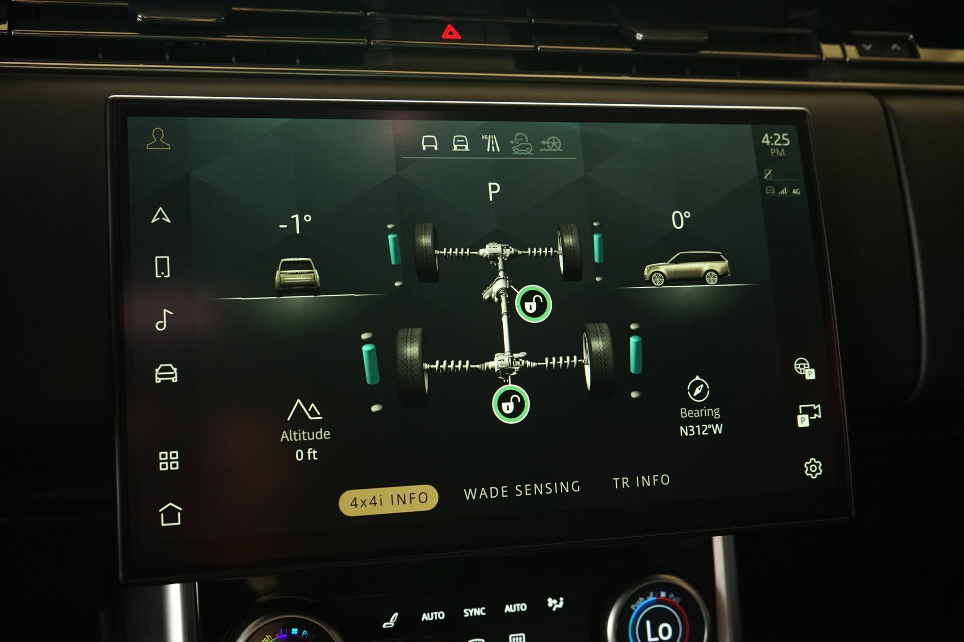 Used 2023 Land Rover Range Rover SE AWD/4WD image 19