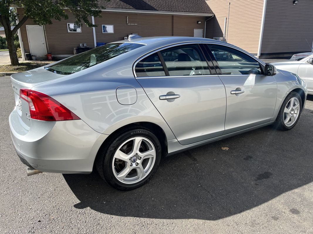 Used 2013 Volvo S60 T5 AWD/4WD image 5