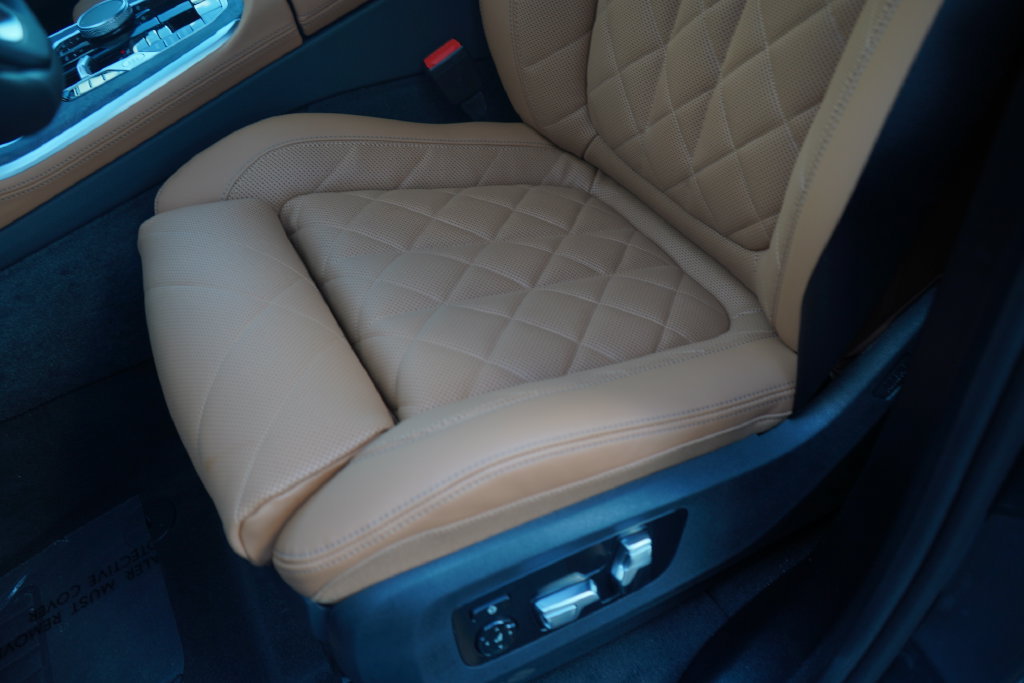 Used 2026 BMW X5 sDrive40i w/ Climate Comfort Package RWD image 10