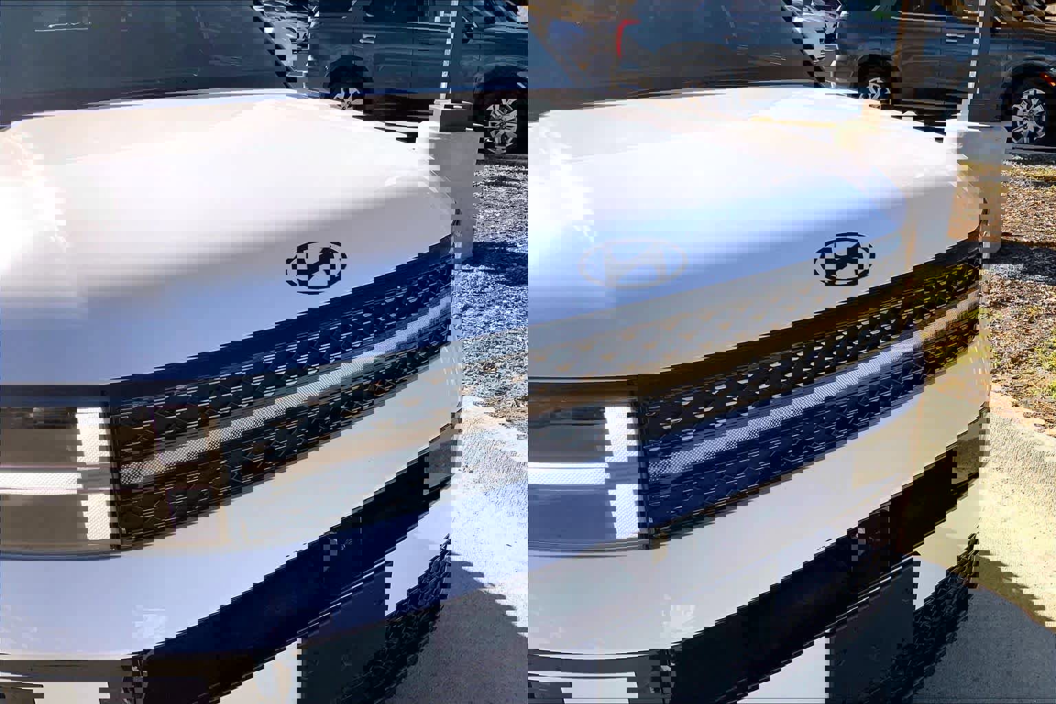 Certified 2025 Hyundai Santa Fe Calligraphy image 32