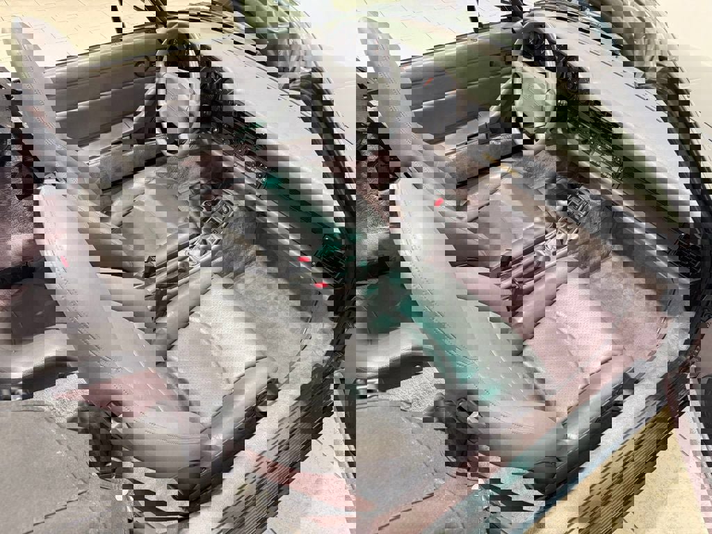 Used 1996 Porsche 911 Cabriolet image 28