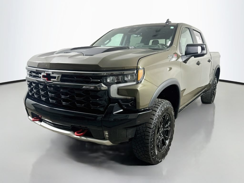 Used 2023 Chevrolet Silverado 1500 ZR2 w/ Technology Package AWD/4WD video 3