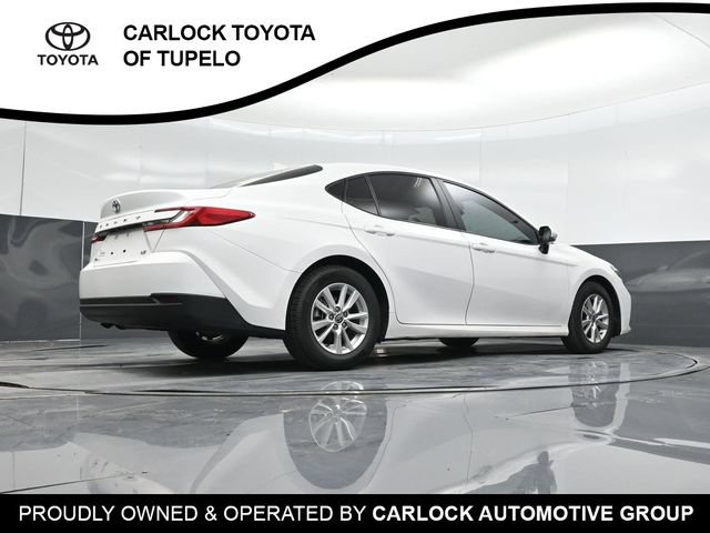 Used 2025 Toyota Camry SE FWD image 42