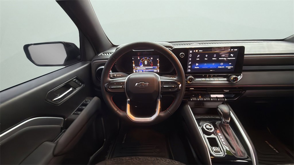 Used 2023 Chevrolet Colorado Z71 image 17